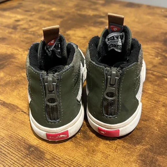 VANS Toddlers Sk8-Hi Zip Mte-1 Sneakers Cold Weather Green White Unisex Pull On - Picture 4 of 11